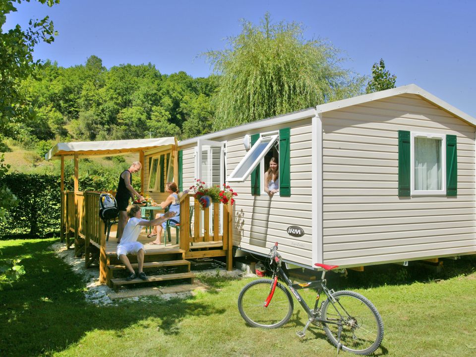 Le Pont de Mazerat - Mobil home - Mobilhome 6 personnes - 32m² / 3 chambres : Un grand format pour une grande famille.