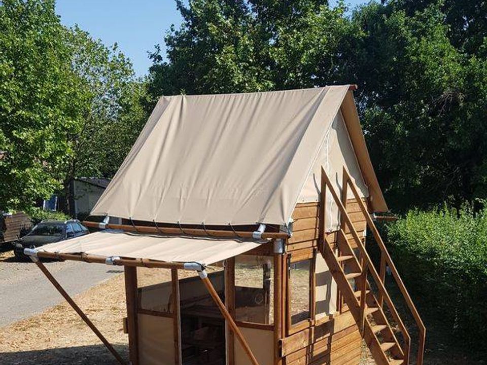 La Grappe Fleurie - Mobil home - Hébergement 2 personnes - La Petite Cadole