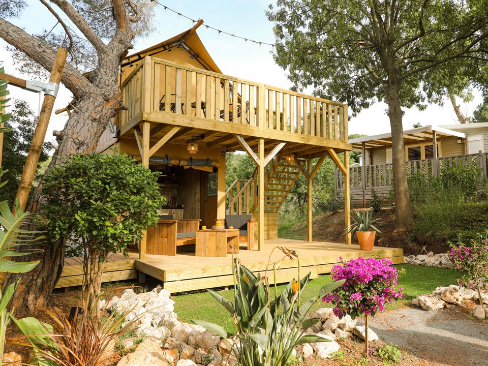 Site de Gorge Vent - Tente meublée - Tente en toile et en bois 2 personnes - SHIMMER