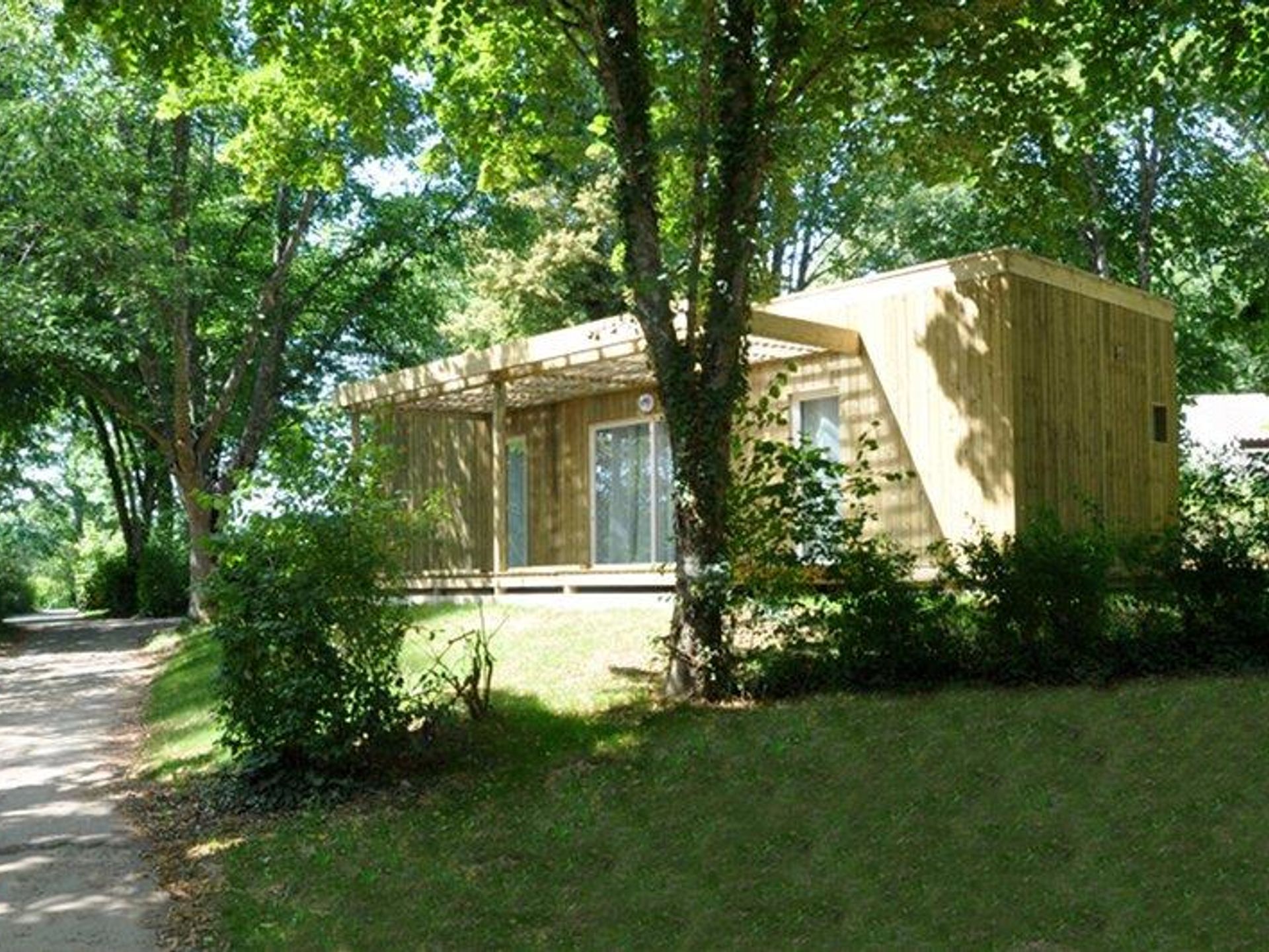 Rouffiac - Châlet - LAC, adapté aux personnes à mobilité réduite