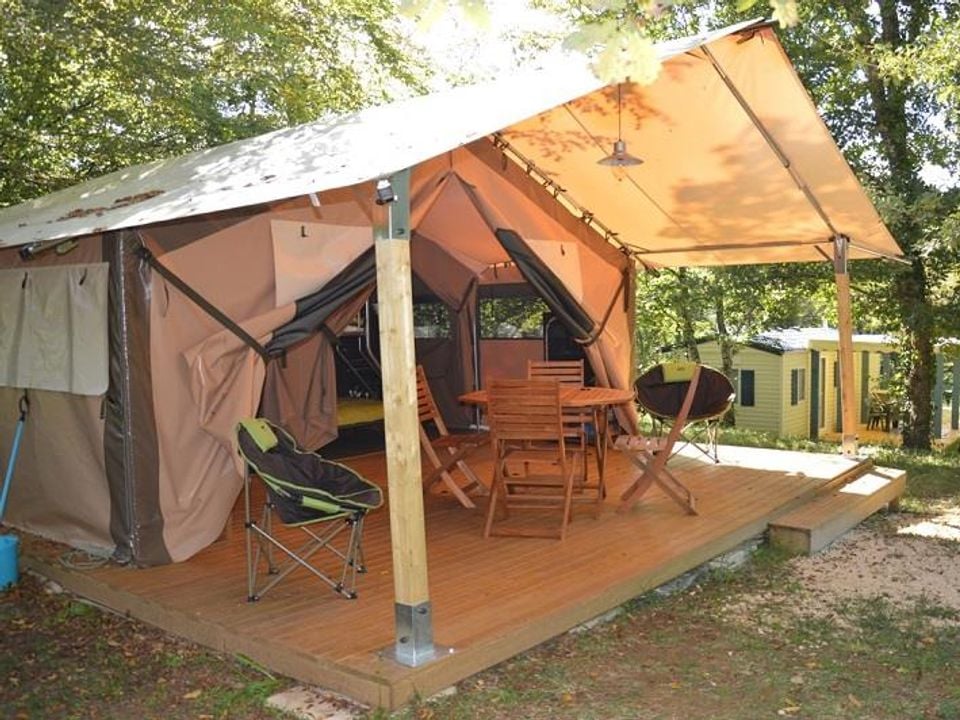 Le Picouty - Mobil home - Tente en toile et en bois 5 personnes - LODGE VICTORIA sans sanitaires