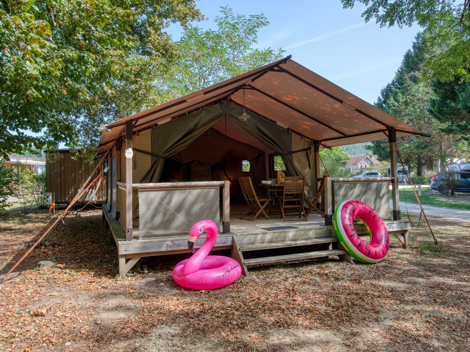 La Sagne - Tente meublée - Freeflower Confort 40m² (2 chambres) - sans sanitaire + terrasse couverte