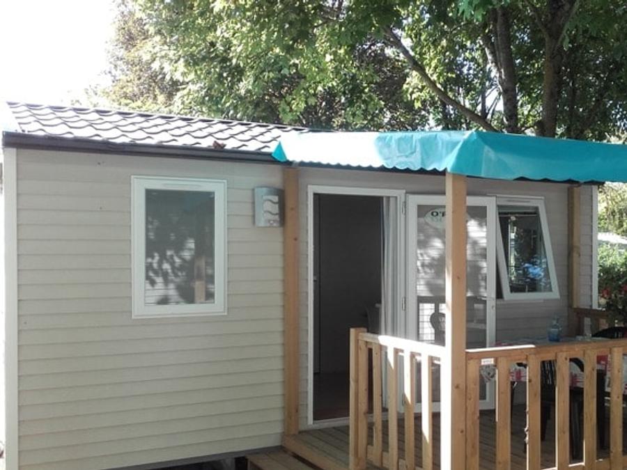 Le Petit Pont - Mobil home - Mobilhome 4 personnes - 20m² + Terrasse bois couverte 8m². 2/4 pers
