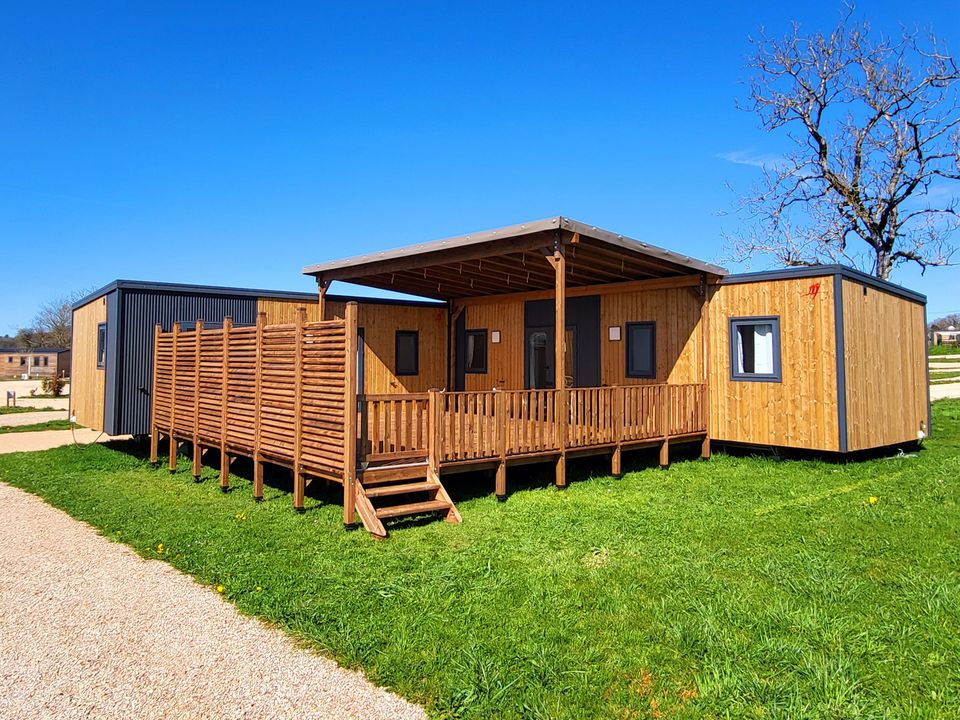 Le Ventoulou - Mobil home - Mobilhome 14 personnes - Cottage Premium "Route de la noix" 5 ch. - TV - CLIM - LV - 3 SDB