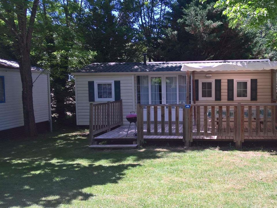 La Prade - Mobil home - Mobilhome 6 personnes - Résidence mobile confort Chênes 3 chambres avec terrasse semi-couverte 18m² + TV + CLIM