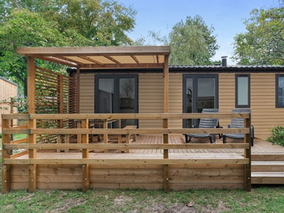 Marina Julia Village - Mobil home - Mobilhome 6 personnes - Comfort XL | 3 Ch. | 6 Pers. | Terrasse surélevée | Clim.