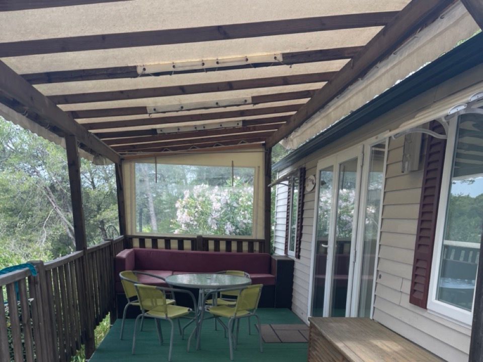 Fondespierre - Mobil home - Mobilhome 4 personnes - Mobil-home Premium 31m² (2 chambres + Clim + TV + LV + lave-linge + Terrasse couverte )