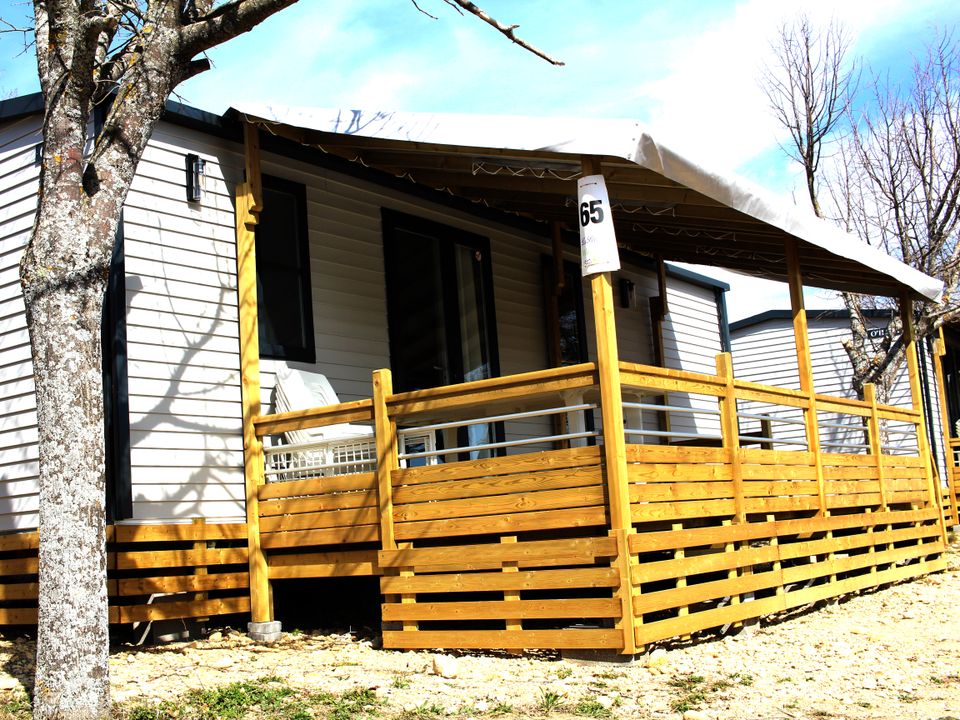 Les Lavandes - Mobil home - Mobilhome 6 personnes - Confort 3 chambres (attention lit mezzanine max 75kg)