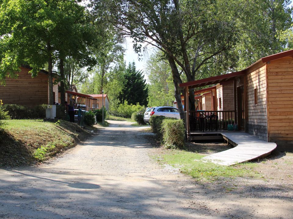 Le Lac de la Thesauque - Châlet - Chalet 2 personnes - Chalet Confort 35m² 1 chambre - climatisation + TV + Terrasse couverte