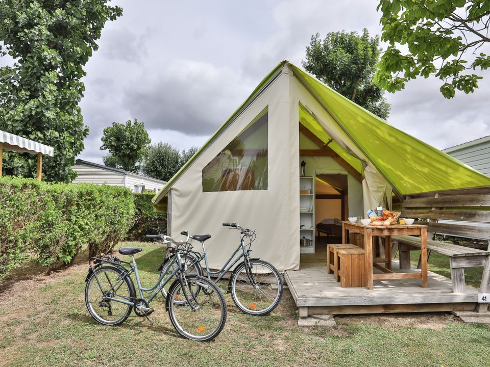 L'Atlantique - Tente meublée - Tente en toile et en bois 5 personnes - Sahari 3 Pièces 5 Personnes Sans sanitaires