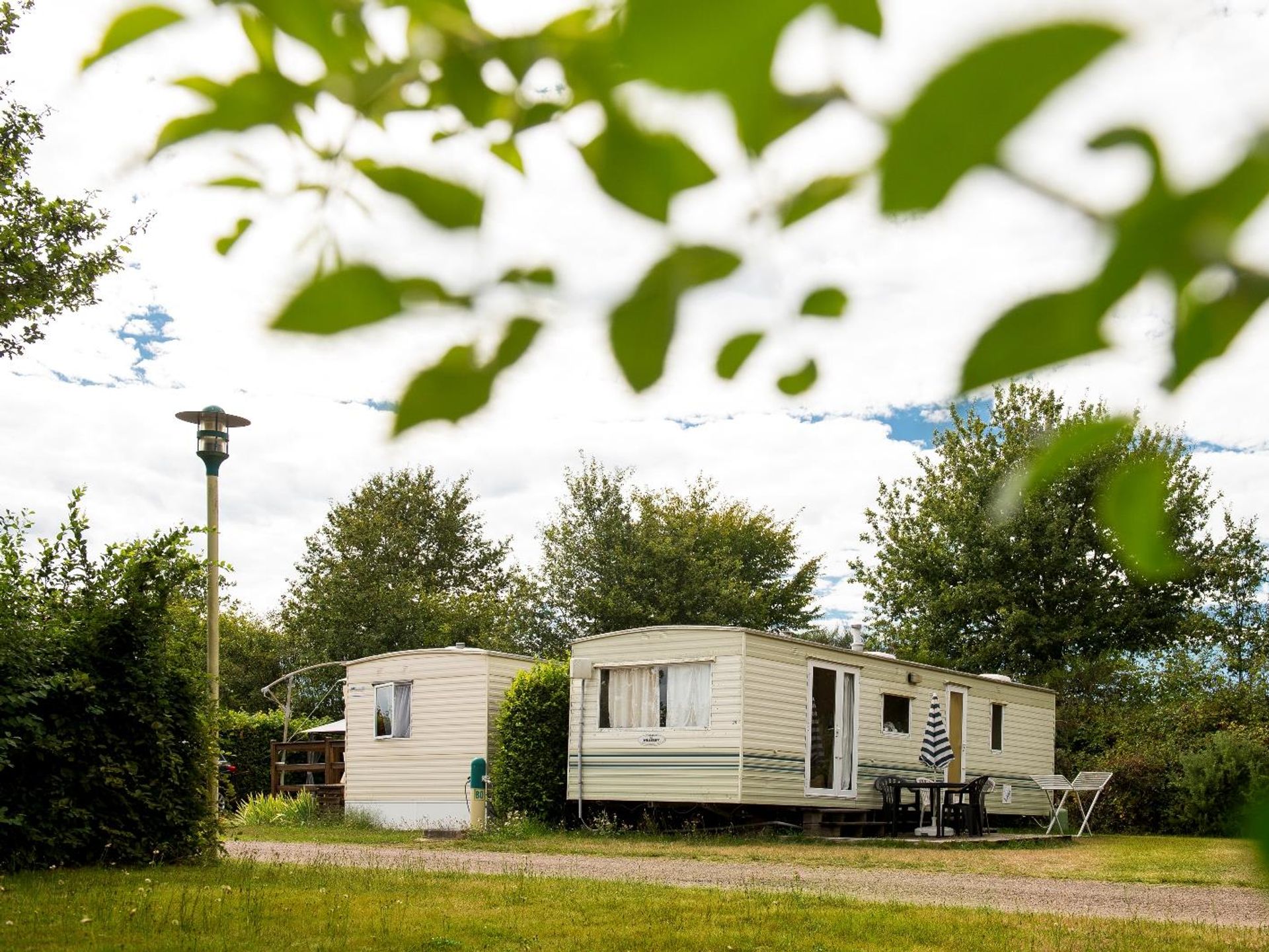 des Lacs - Mobil home - Vintage Standard 20m² - 2 chambres + terrasse non-couverte + TV