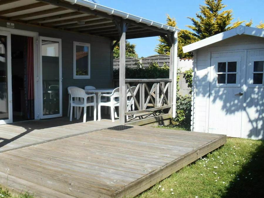 Les Dinosaures - Mobil home - Mobilhome 4 personnes - Chalet PMR Cosy 3 Pièces 4 Personnes + TV