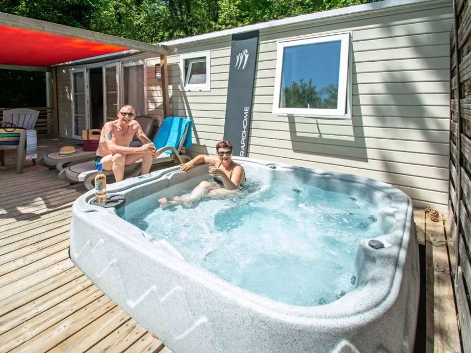 Le Lubéron - Mobil home - Mobilhome 6 personnes - Cottage Romarin 4 Pièces 6 Personnes Climatisé Spa Privatif