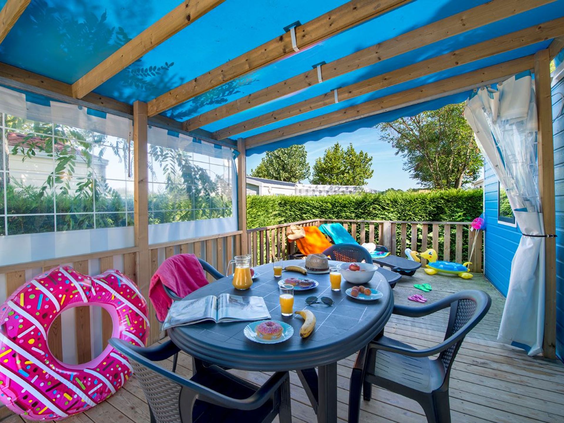 Les Brillas - Mobil home - Gamme Quattro Premium avec Jacuzzi