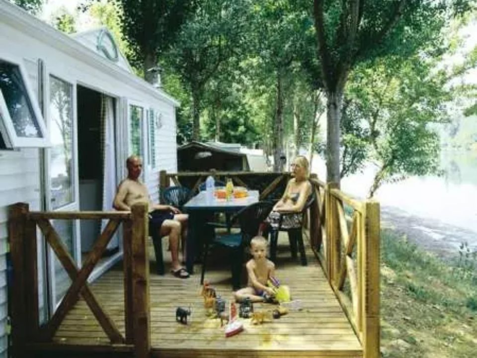 Les Bö-Bains - Mobil home - Mobilhome 6 personnes - Mobil-home 2 chambres climatisé Dimanche/Dimanche (29 m²) - n°51 à 63B 6 personnes