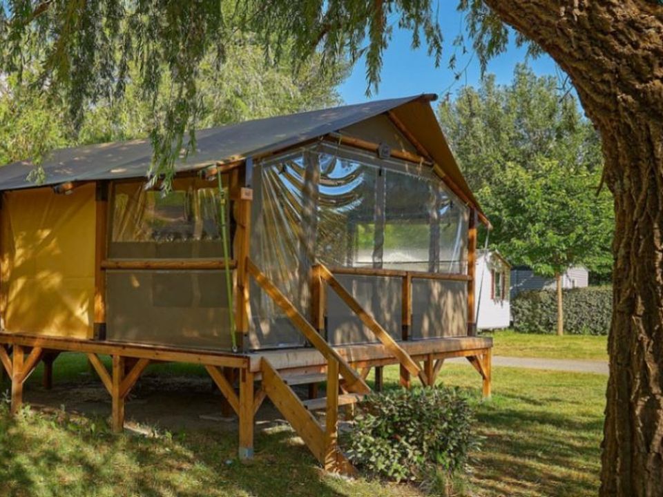 Les Prés du Verdon - Tente meublée - Tente en toile et en bois 5 personnes - CONFORT 2ch 5P sans sanitaires