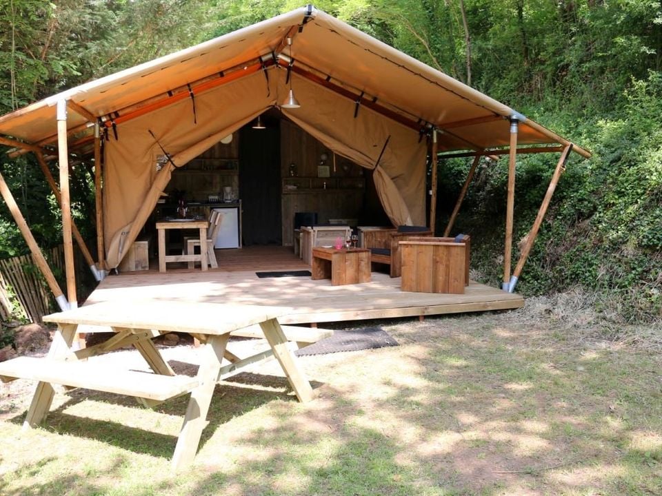 Le Moulin De Chaules - Emplacement - Tente 6 personnes - SAFARI LODGE LUXE