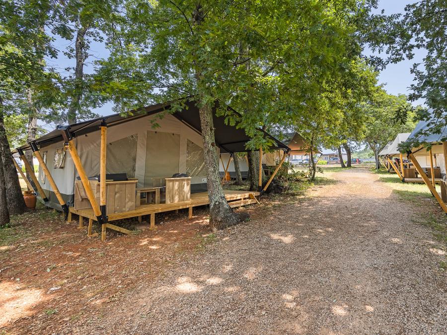 Park Umag - Tente meublée - Tente en toile et en bois 4 personnes - Park Umag - Tente Safari Confort + climatisation