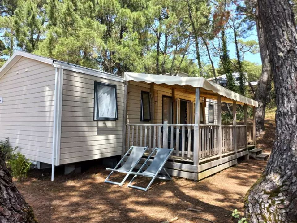 La Ventouse - Mobil home - Mobilhome 8 personnes - Mobil home NIRVANA 5 Pièces 8 Personnes + TV La Ventouse - Mobil home - Mobilhome 8 personnes - Mobil home NIRVANA 5 Pièces 8 Personnes + TV