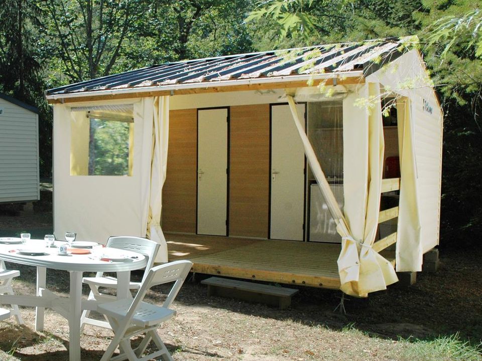 Les Pialades - Bungalow - Bungalow toilé 4 personnes - TITHOME 21m² / 2 chambres (sans sanitaires)
