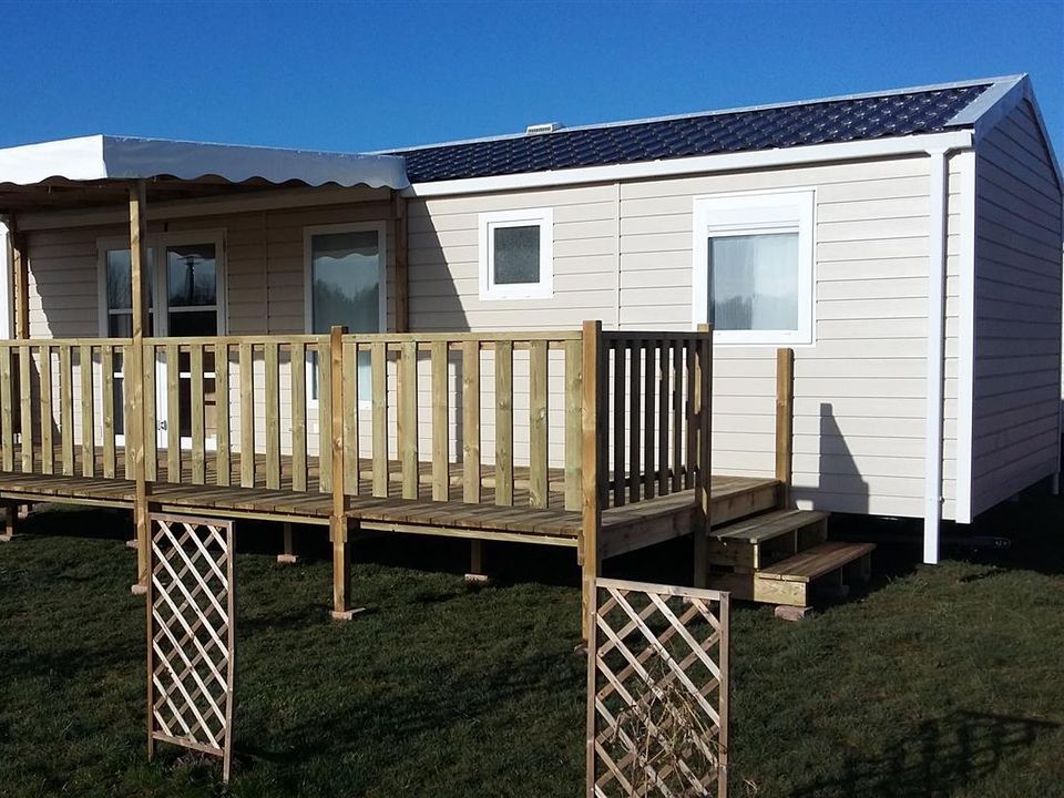 Loire et Châteaux - Mobil home - Mobilhome 6 personnes - Confort 34m² (3 chambres) - Terrasse couverte