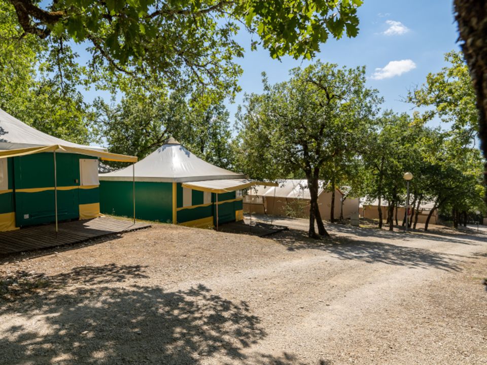 Les Reflets du Quercy - Bungalow - Bungalow toilé 5 personnes - 25 m²