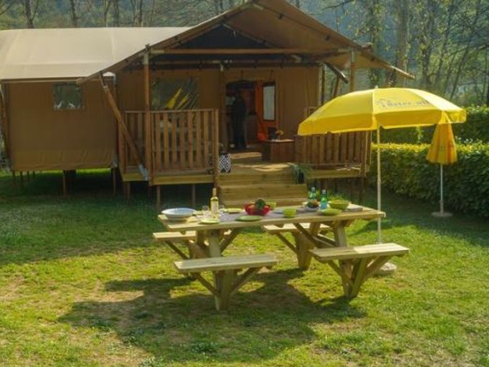 La Draille - Tente meublée - Tente en toile et en bois 8 personnes - BRIVE