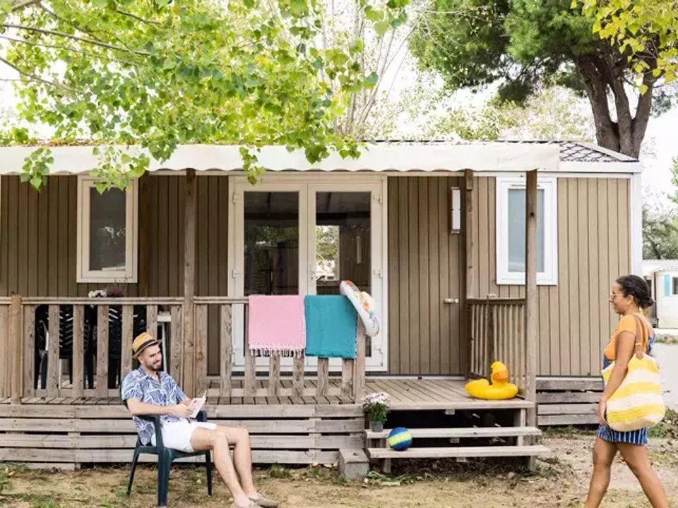 L'Occitan - Mobil home - Mobilhome 6 personnes - Cottage Confort 4 Pièces 6 Personnes Climatisé + TV