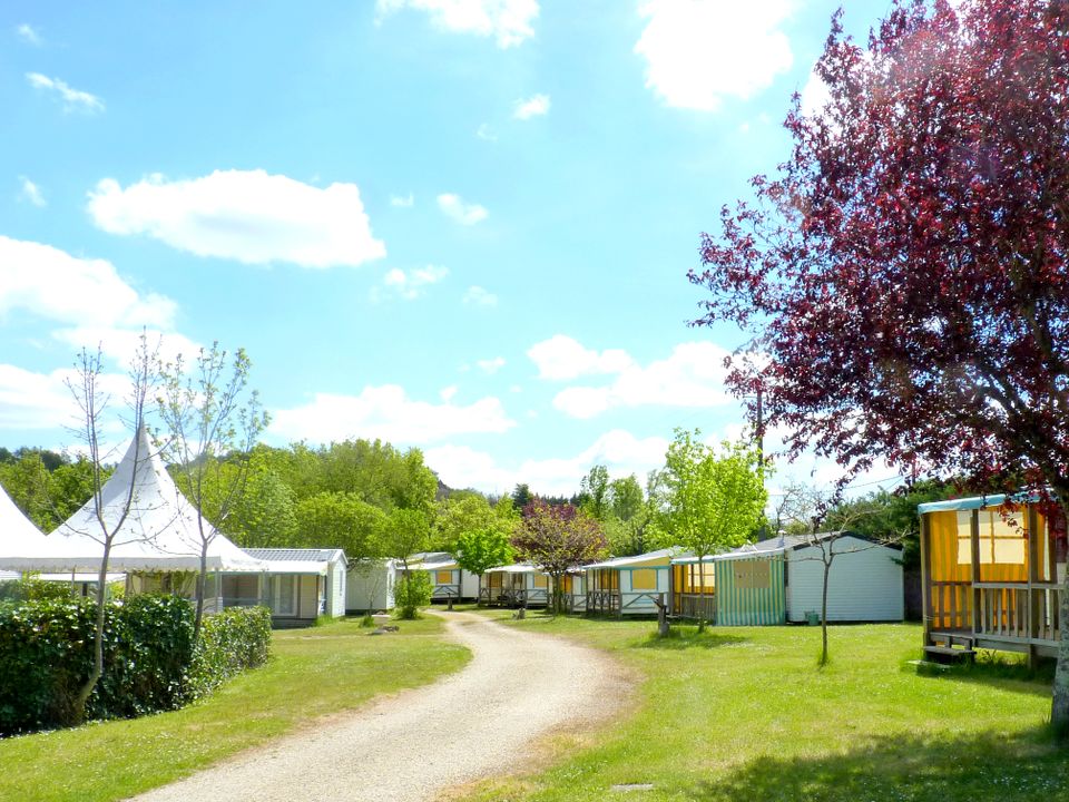 Quercy Vacances - Mobil home - Mobilhome 6 personnes - 2 chambres / Clim - terrasse couverte
