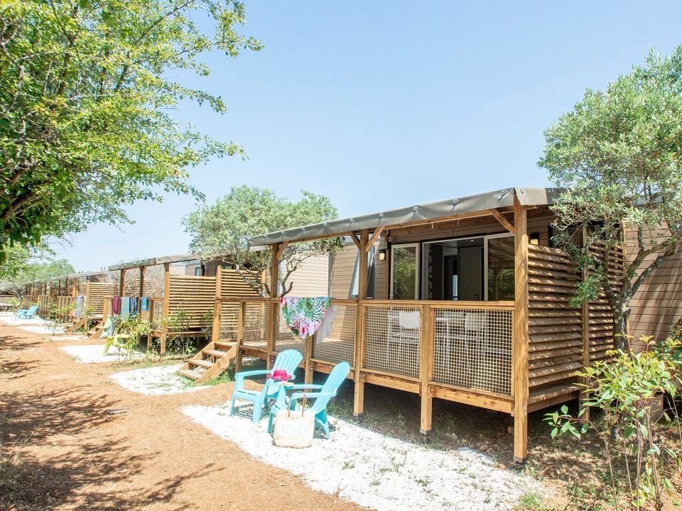 International Camping - Mobil home - Mobilhome 6 personnes - Mobile home Verdon - 33 m² - 3 chambres + TV + A/C