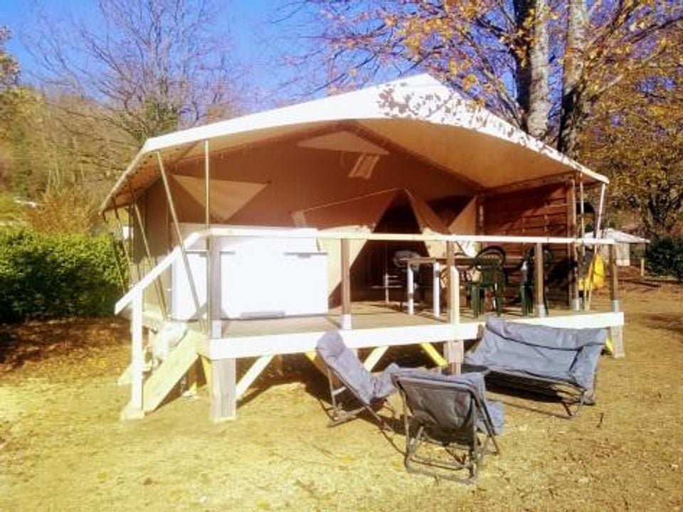 Coeur d'Ardèche - Mobil home - Tente en toile et en bois 5 personnes - Petit Lodge, sans sanitaires