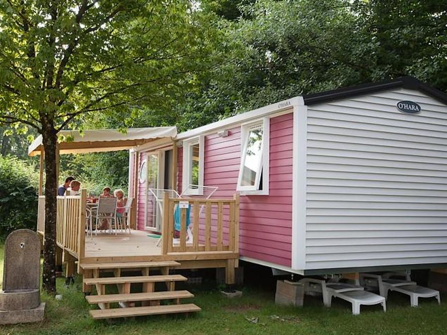 Peyrelevade - Mobil home - Mobilhome 6 personnes - Le Platane (3 chambres) + grande terrasse + TV