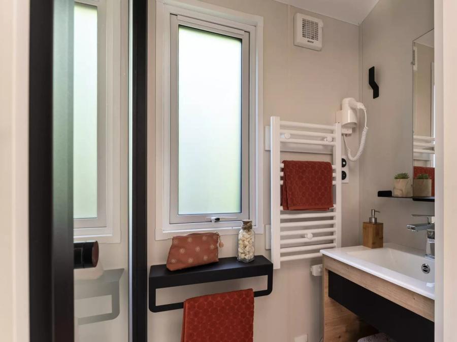 La Citadelle - Mobil home - Mobilhome 6 personnes - Mobil-home PREMIUM 4 Pièces 6 Personnes Climatisé + TV