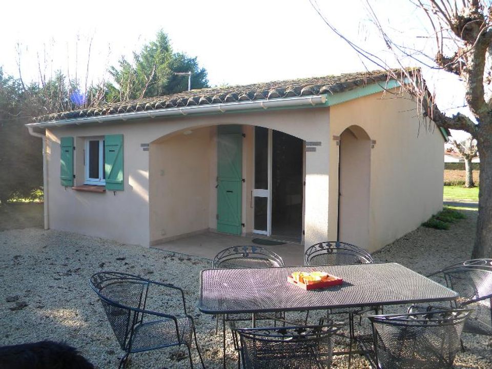 Les Catalpas - Mobil home - Gîte 6 personnes - 2 CH clim