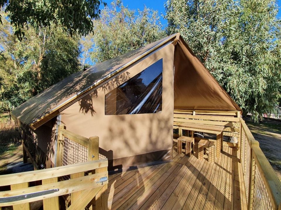La Pinède - Mobil home - Tente en toile et en bois 4 personnes - SALECCIA