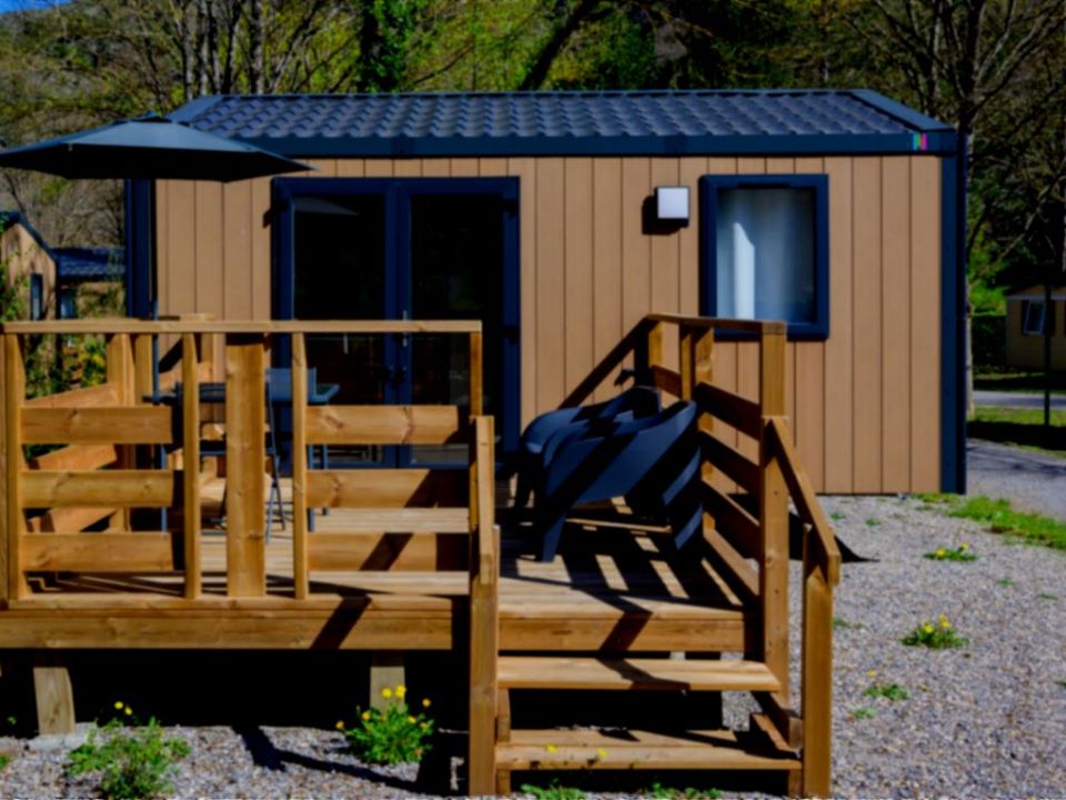 Les Eaux Chaudes - location vacances - Mobilhome 2 personnes - Caprice Confort