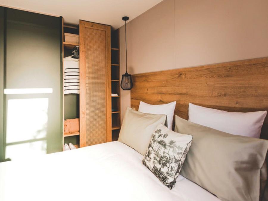 Domaine le Quercy - Mobil home - Mobilhome 4 personnes - 28m² - 2 chambres (lit 160cm) - avec TV