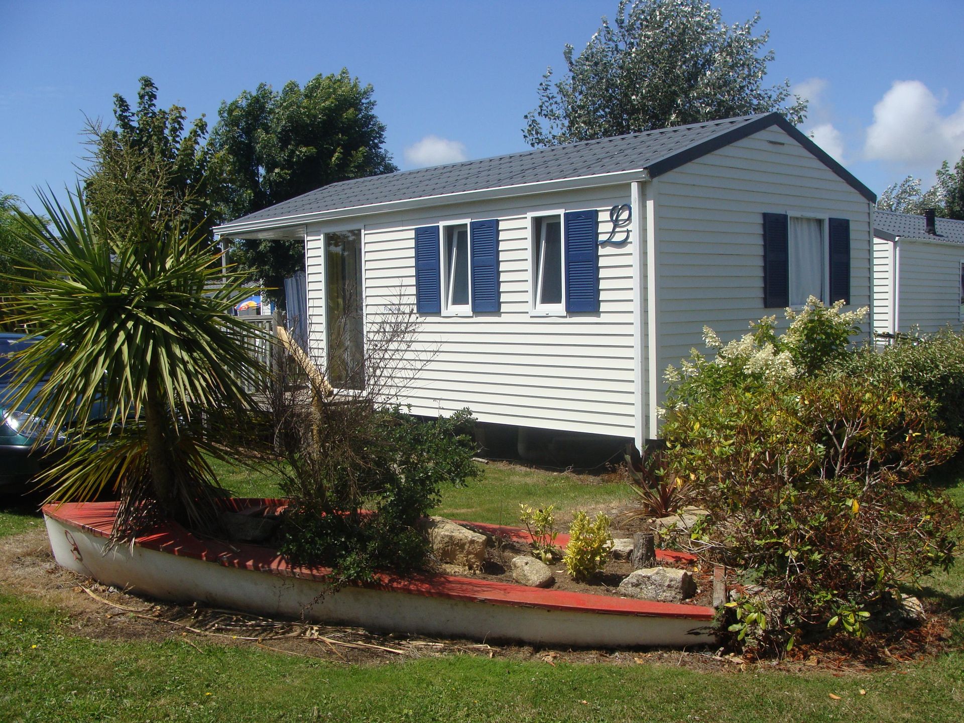 Cap Finistère - Mobil home - Standard 25m² (2 chambres) + terrasse couverte 6m² à 10m² + TV 4 pers.