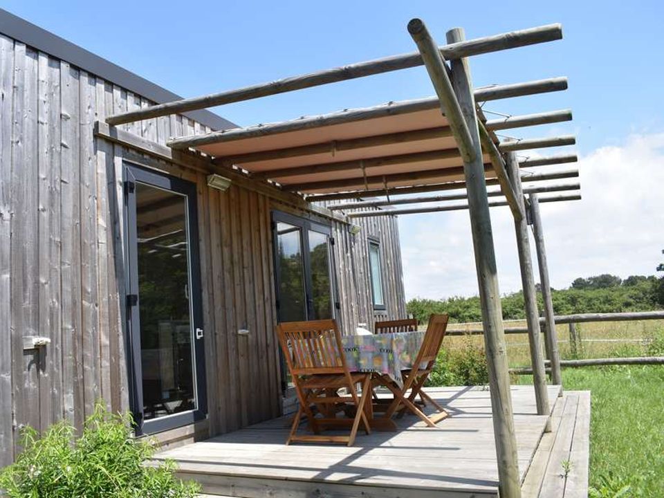 Le Petit Paris - Mobil home - Mobilhome 4 personnes - Cottage Premium 28m² (2 chambres) + terrasse couverte + LV + TV + Draps + serviettes