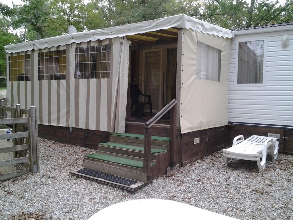 La Garenne - Mobil home - Mobilhome 6 personnes - Résidence RIVIERA 40m2 (2 salle de bains) +clim + LAVE LINGE ET LAVE VAISSELLE+TERRASSE COUVERTE