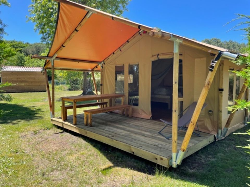 Les Bruyères - Tente meublée - Tente 5 personnes - SAFARI LODGE sans sanitaires