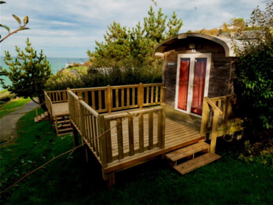 Domaine de Reneville - Mobil home - Hébergement 4 personnes - Roulotte 2chambres vue mer