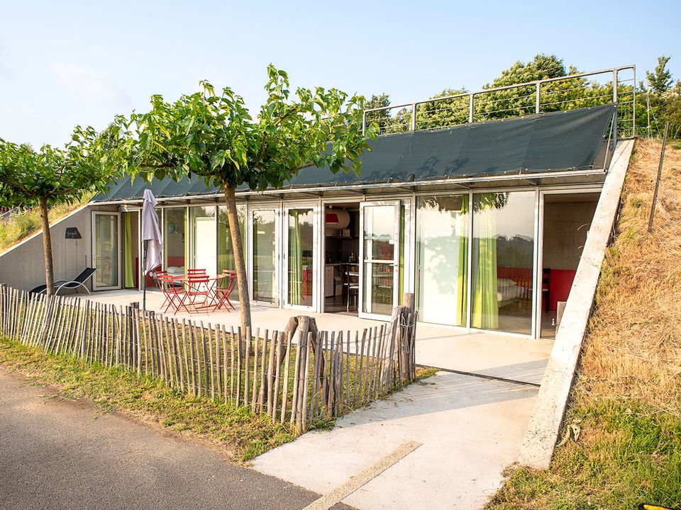 Les collines de Sainte-Féréole - Mobil home - Gîte 6 personnes - Roches et Vallées PMR 50 m²