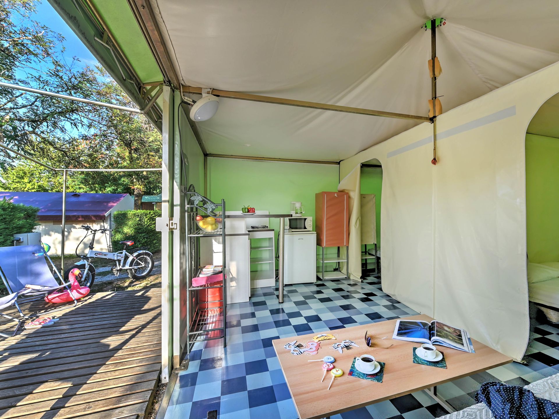 La Châtaigneraie - Mobil home - Funflower Standard - sans sanitaires privés