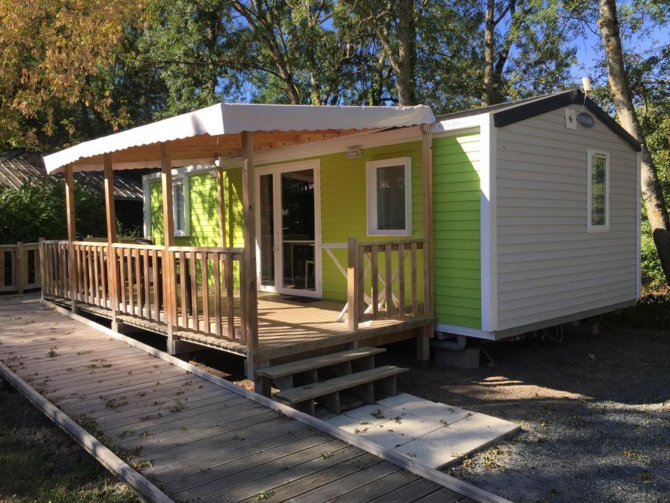 Les Granges - Mobil home - Mobilhome 4 personnes - PMR Confort 34 m² (2 chambres) + terrasse couverte