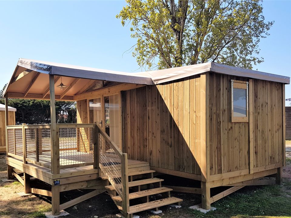 Cap Finistère - Mobil home - Hébergement 5 personnes - Cosyflower Premium 38m² (2 chambres) + TV + lave-vaisselle + draps + serviettes + terrasse couverte 4/5 pers.