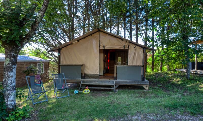 Au p'tit Bonheur - Lodge - Tente Lodge Victoria 3 Pièces 5 Personnes