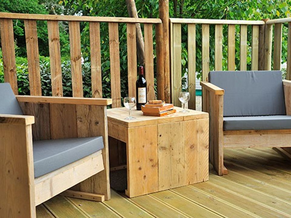 La Croix du Vieux Pont - Tente meublée - Tente en toile et en bois 6 personnes - Safari Lodge | 2 Ch. | 6 Pers. | 1 SDB