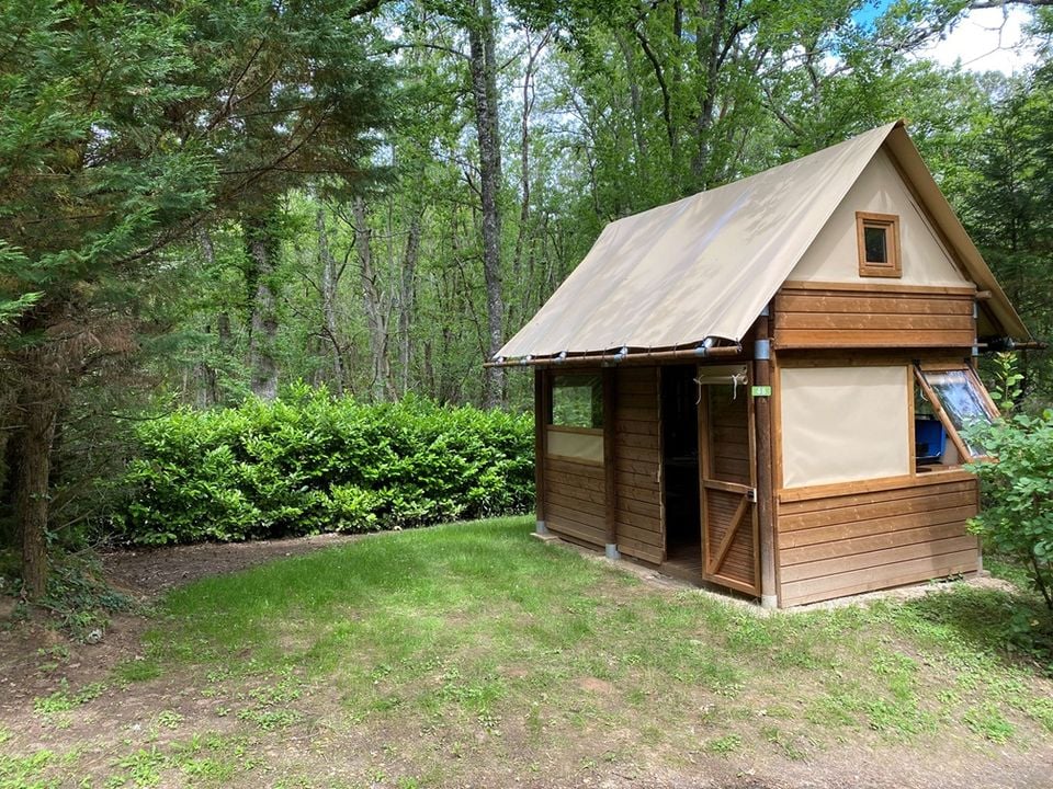 Les Pialades - Mobil home - Tente en toile et en bois 2 personnes - Bivouac