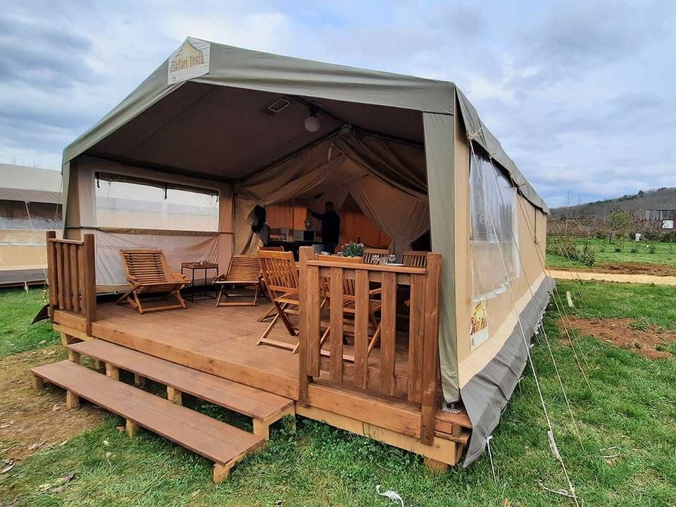 Les Chênes Clairs - Mobil home - Tente en toile et en bois 4 personnes - SAFARI, sans sanitaires